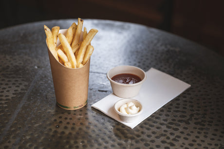 disposable sauce pots napkin and fries container